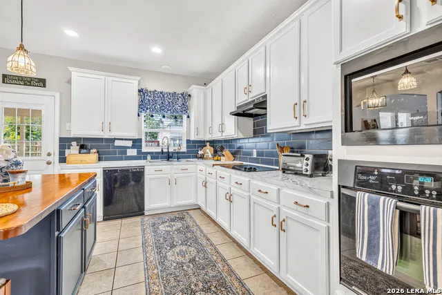 1114 BIRDIE CV San Antonio, TX 78221