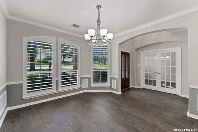 6519 Grove Creek San Antonio, TX 78256
