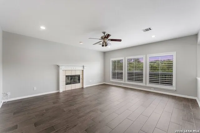 6519 Grove Creek San Antonio, TX 78256