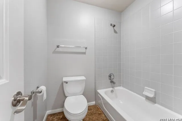 6519 Grove Creek San Antonio, TX 78256