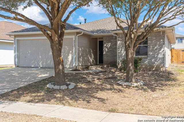 8407 SEA RIM Converse, TX 78109