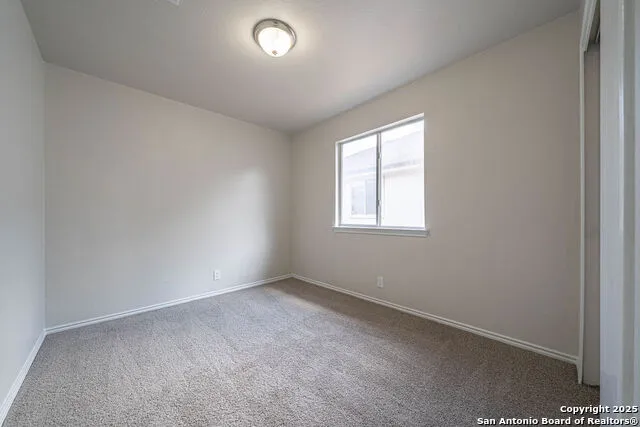 8407 SEA RIM Converse, TX 78109