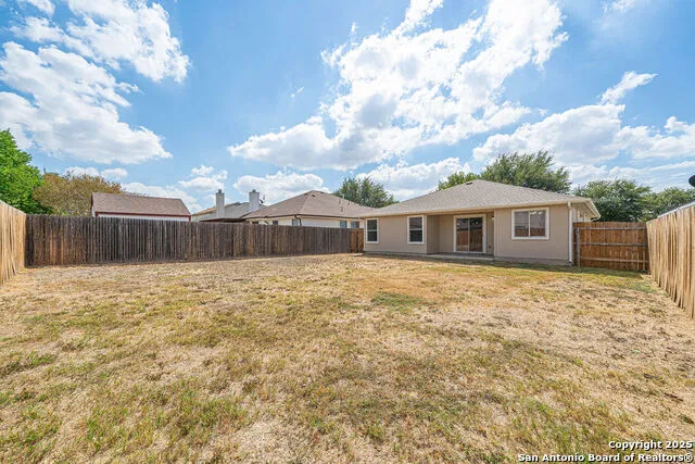 8407 SEA RIM Converse, TX 78109