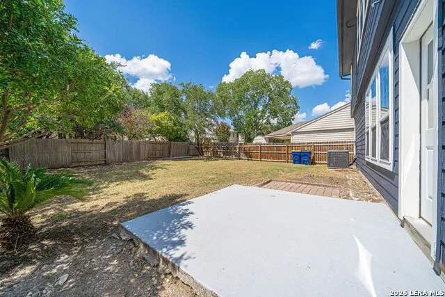 122 CARMEL DR Cibolo, TX 78108