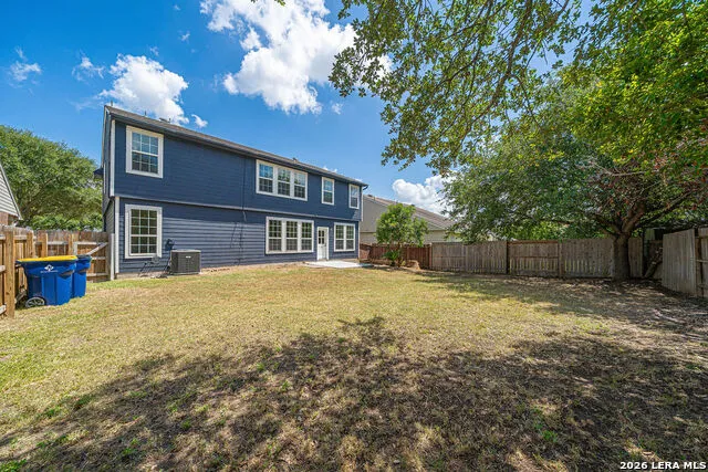 122 CARMEL DR Cibolo, TX 78108