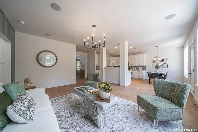 122 CARMEL DR Cibolo, TX 78108