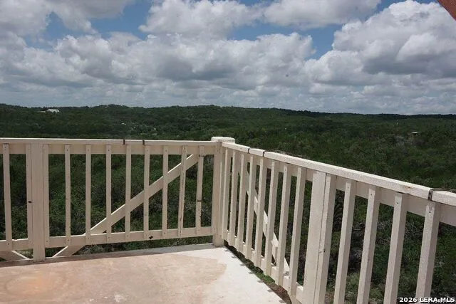 620 County Road 242 Hondo, TX 78861