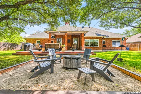 2344 Country Grace