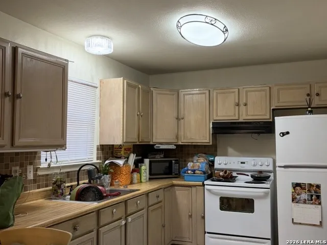 3406 REFORMA DR San Antonio, TX 78211