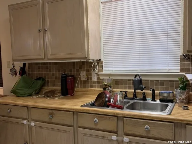 3406 REFORMA DR San Antonio, TX 78211