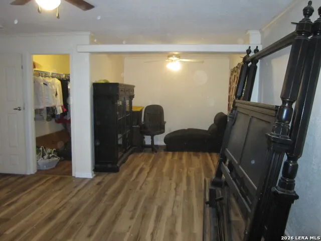 102 S Robin Hill View Kerrville, TX 78028