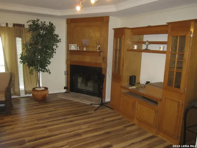 102 S Robin Hill View Kerrville, TX 78028