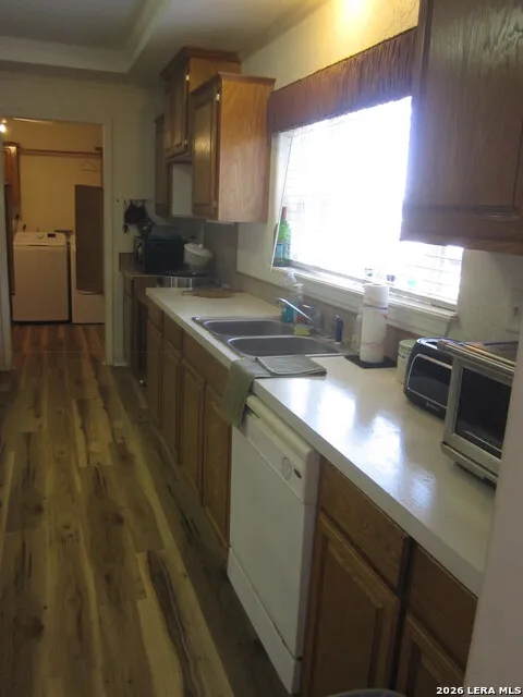 102 S Robin Hill View Kerrville, TX 78028