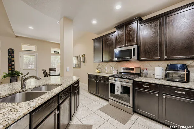 12519 PONDER RNCH San Antonio, TX 78245