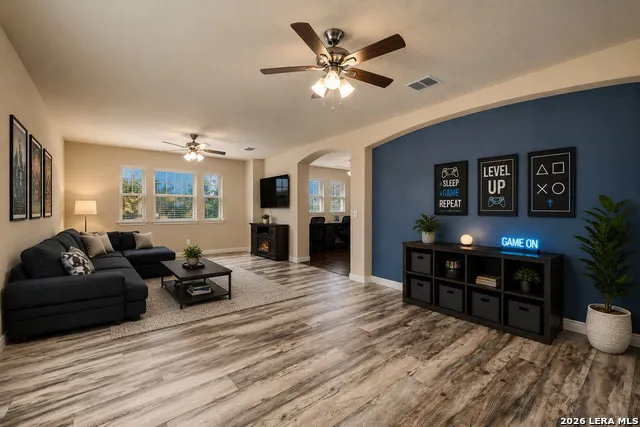 12519 PONDER RNCH San Antonio, TX 78245