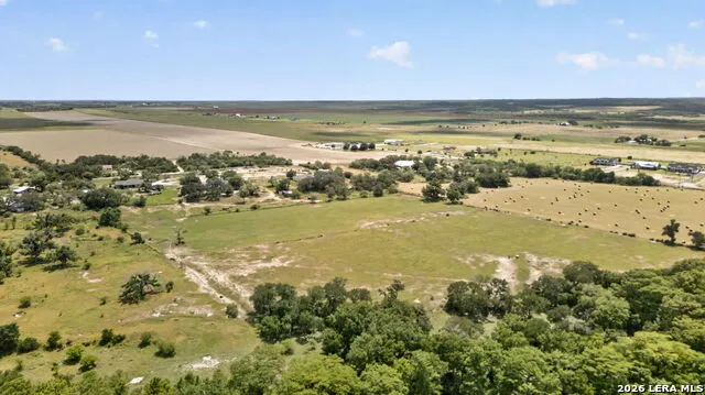 2634 County Road 4713 LaCoste, TX 78039