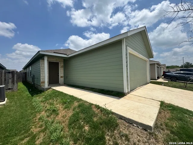 4546 Zoe Pass San Antonio, TX 78222