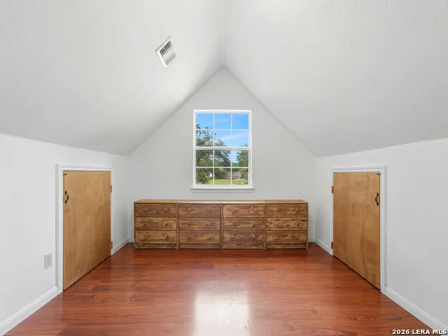 301 MADRONA LN Bandera, TX 78003