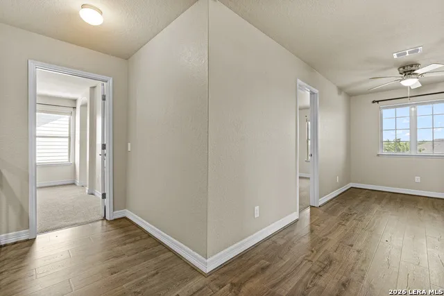 4925 Battle Lake Schertz, TX 78108