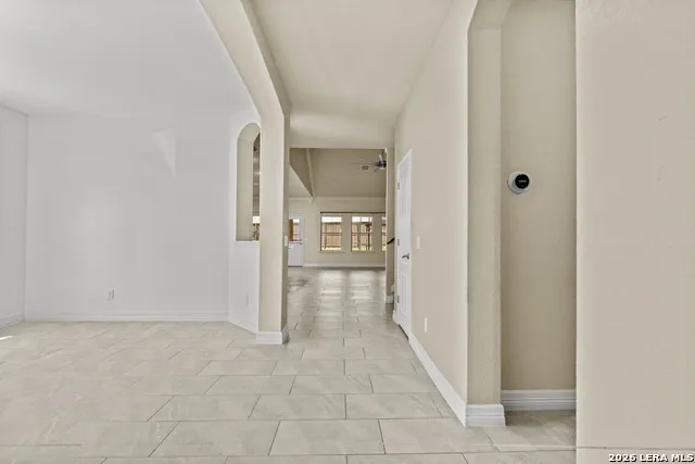 4925 Battle Lake Schertz, TX 78108
