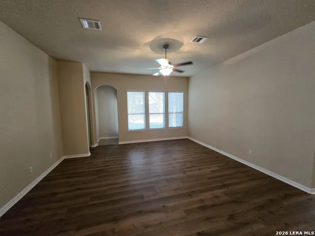 5031 Italica Rd San Antonio, TX 78253