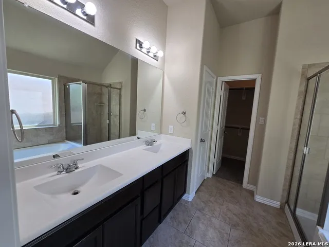 5031 Italica Rd San Antonio, TX 78253