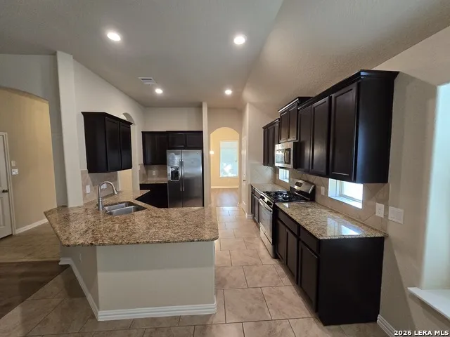 5031 Italica Rd San Antonio, TX 78253