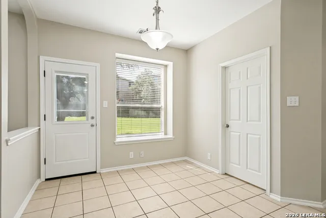 2938 Encino Robles San Antonio, TX 78259