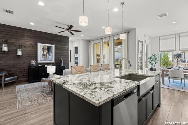 1614 Dunvegan Bulverde, TX 78163
