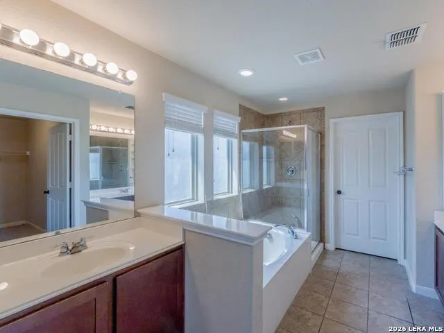 8519 Sandy Mdws San Antonio, TX 78254