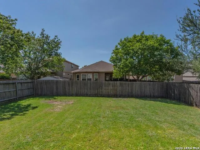8519 Sandy Mdws San Antonio, TX 78254