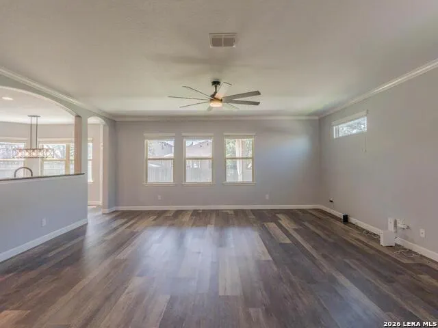 8519 Sandy Mdws San Antonio, TX 78254