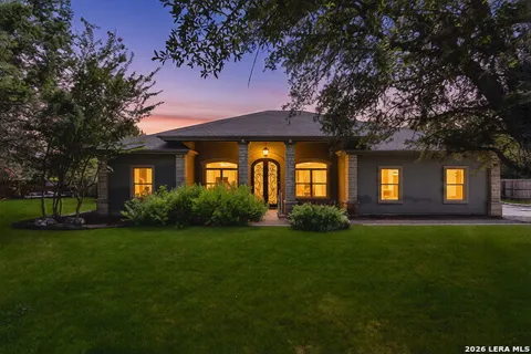 1070 Kings Ranch