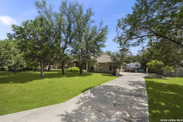 1070 Kings Ranch Bandera, TX 78003