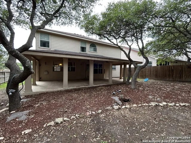 1208 Leopard Hunt San Antonio, TX 78251