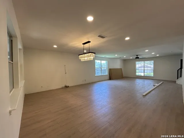 1208 Leopard Hunt San Antonio, TX 78251