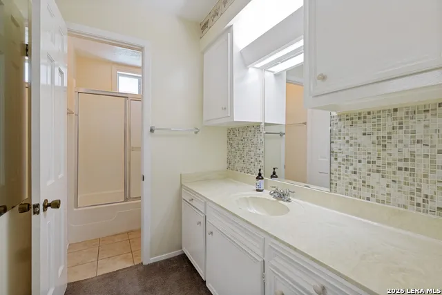 243 Twin Oak Seguin, TX 78155