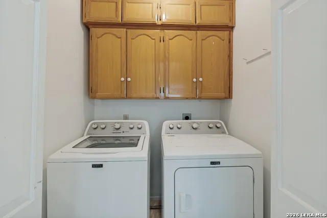 243 Twin Oak Seguin, TX 78155