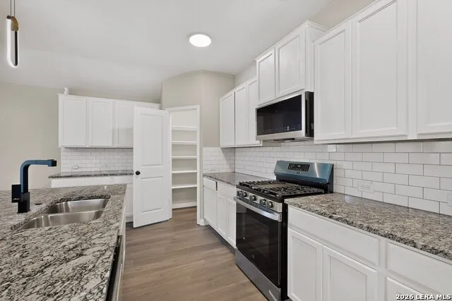 14802 Horned Lark San Antonio, TX 78253