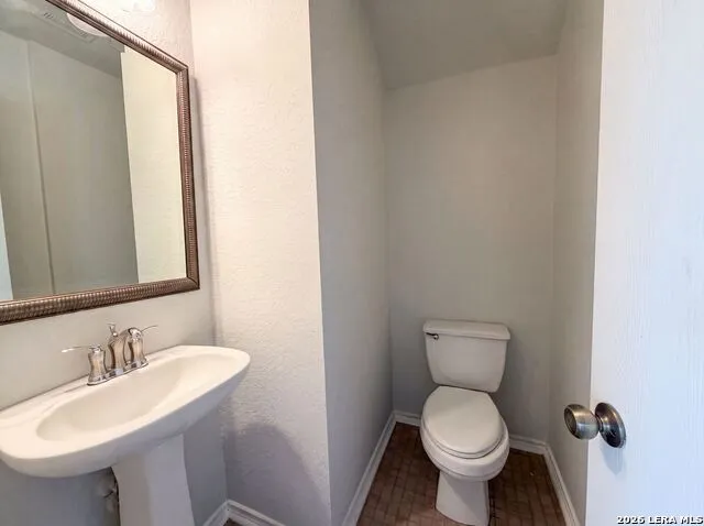3972 CHEROKEE BLVD New Braunfels, TX 78132