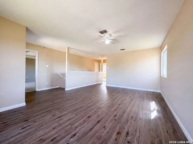 16423 TURF CLB Selma, TX 78154