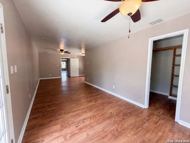 1356 TIMBERWOOD TRL New Braunfels, TX 78132