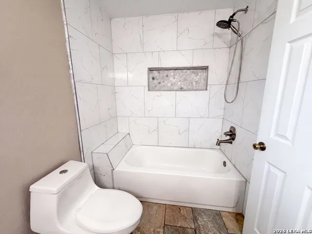 1356 TIMBERWOOD TRL New Braunfels, TX 78132