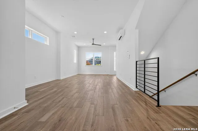 3214 ELMENDORF ST #102 San Antonio, TX 78201
