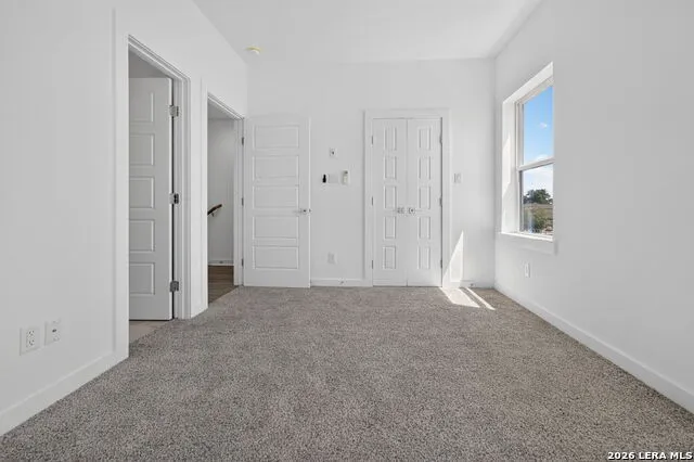 3214 ELMENDORF ST #102 San Antonio, TX 78201