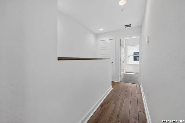 3214 ELMENDORF ST #102 San Antonio, TX 78201