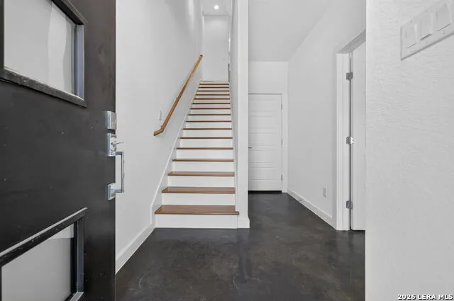 3214 ELMENDORF ST #102 San Antonio, TX 78201