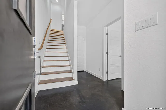 3214 ELMENDORF ST #102 San Antonio, TX 78201