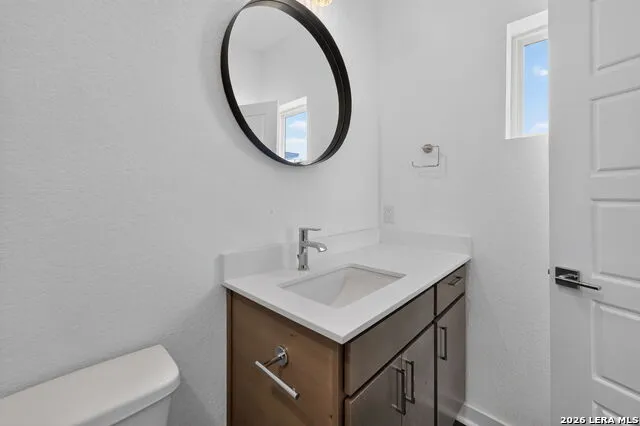 3214 ELMENDORF ST #102 San Antonio, TX 78201
