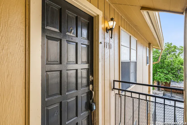 923 Vance Jackson #1110 San Antonio, TX 78201